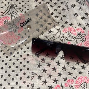 QUAY Sunglasses